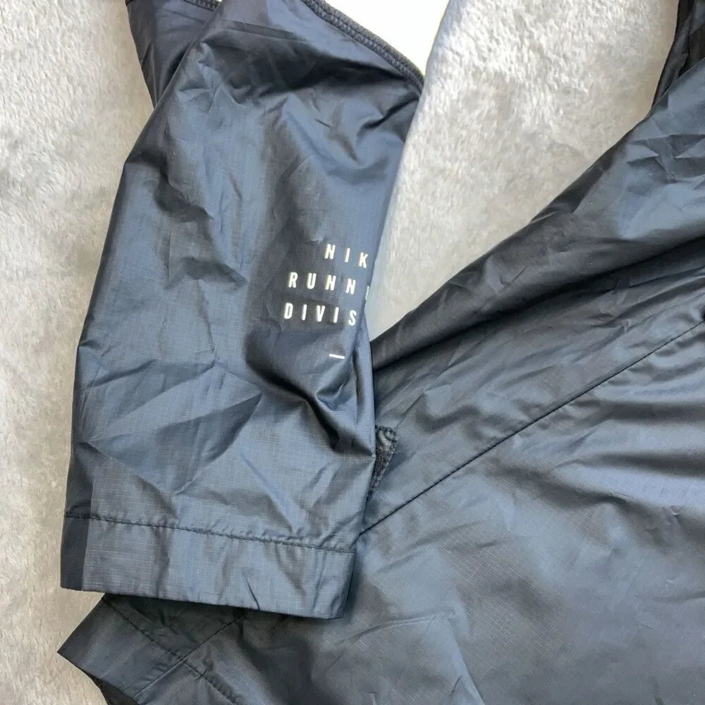 Nike Run Division Flash‎ Jacket Women M Black  Zip Reflective CU3383-010